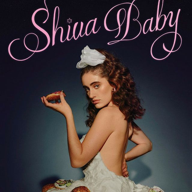 Shiva baby – recensione del riuscito debutto cinematografico di Emma Seligman con Rachel Sennott